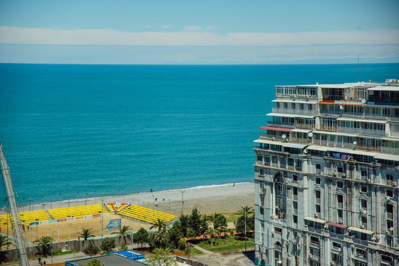 Your Sunshine Apartments Batumi Exterior photo